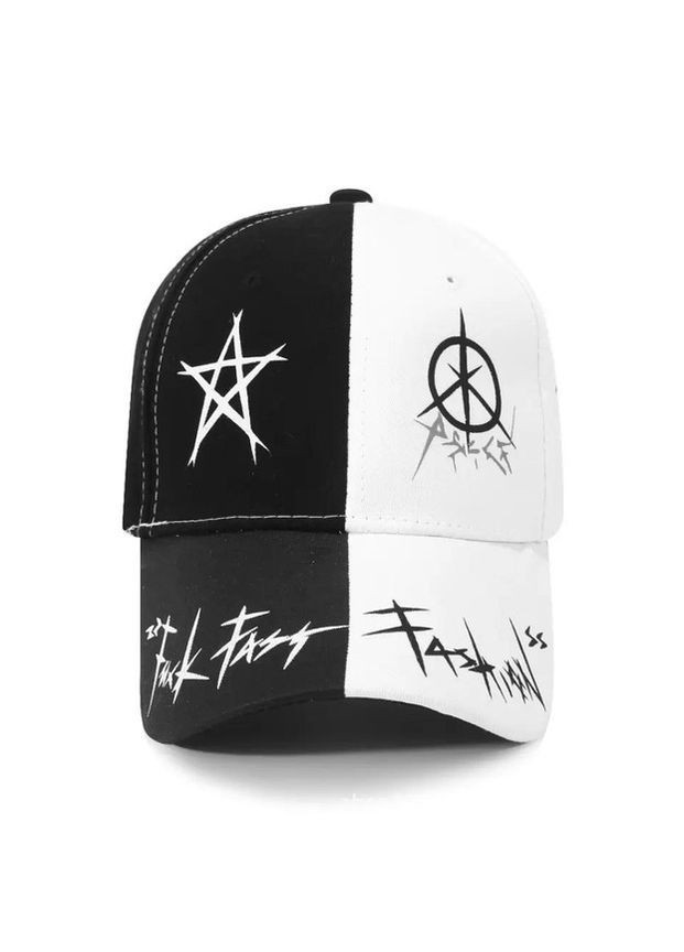 Бейсболка мужская черно-белая с аниме надписью стильная кепка с принтом регулируемая универсальная One Size комфортная No Brand (364859657)