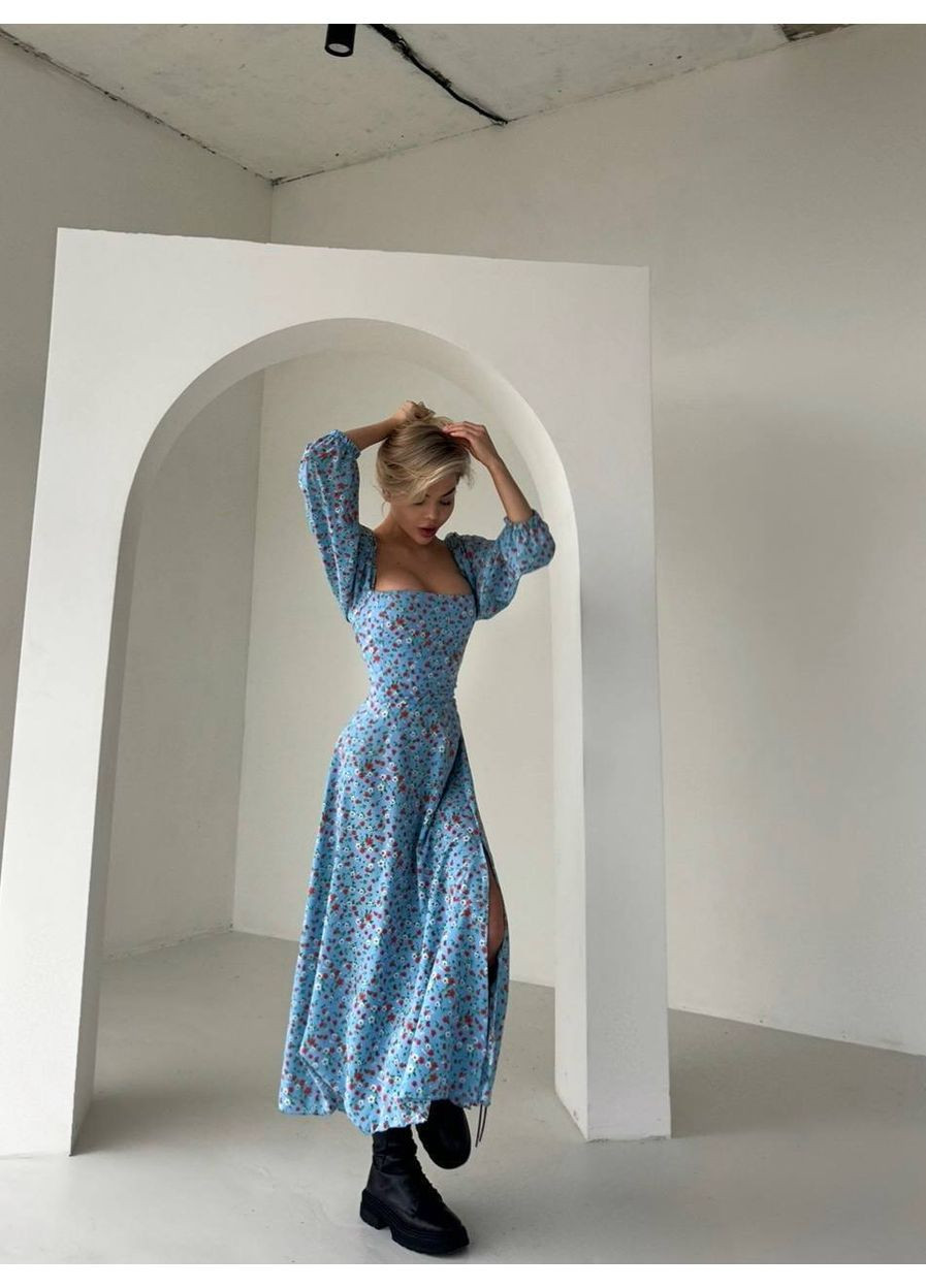 Блакитна кежуал жіноча довга сукня з розрізом з відкритою спиною Україна з квітковим принтом