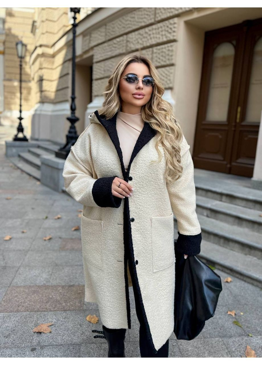 Бежева демісезонна куртка жіноча Гермес