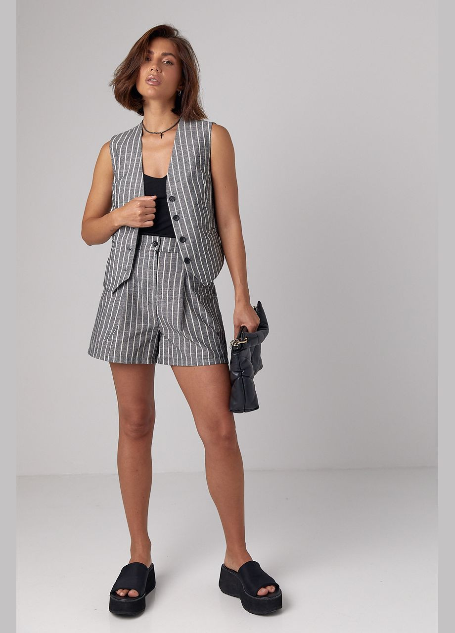 Женский летний костюм с шортами и жилеткой в полоску - темно-серый цвет Lurex (297574734)