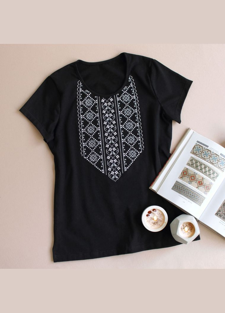 Женская футболка вышитая летняя с серым орнаментом. Ladan - (301026465)