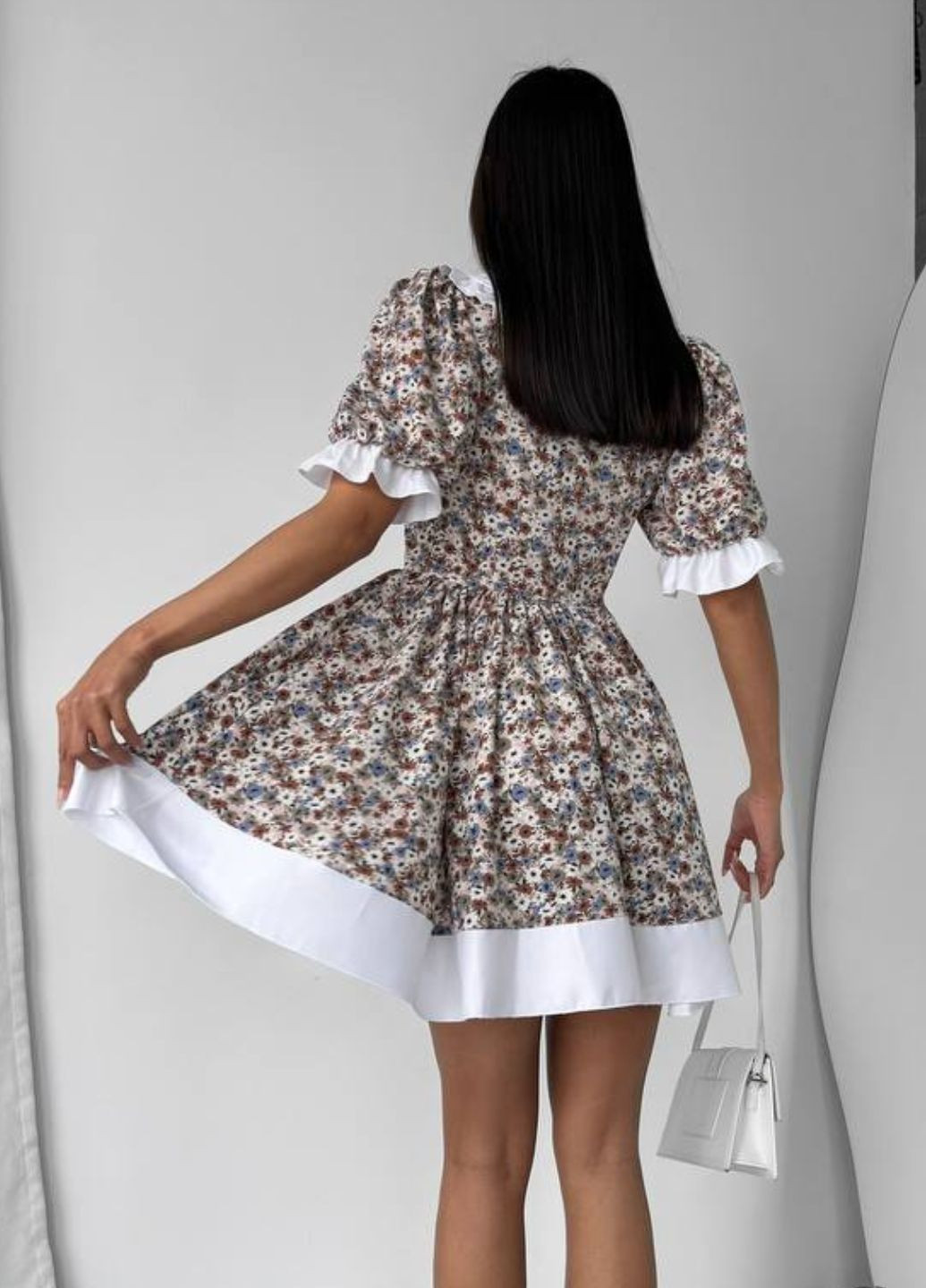 Комбінована повсякденний міні сукня з широким коміром а-силует Tik-Tak однотонна