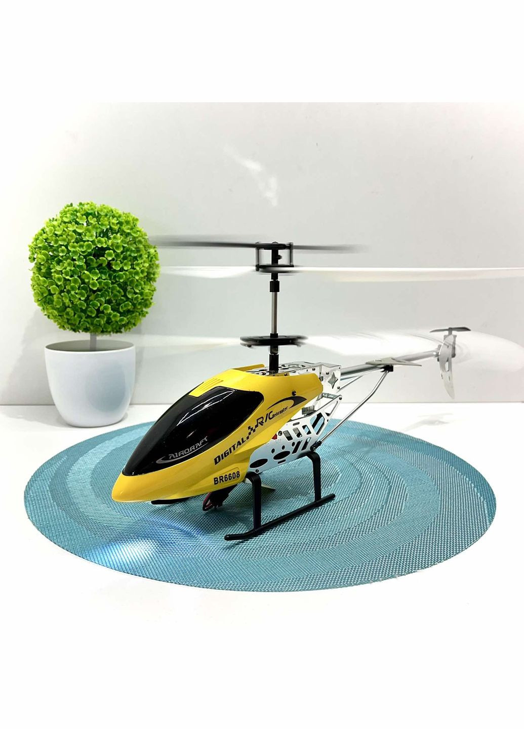 Вертоліт на радіокеруванні з гіроскопом підсвічування пульт Жовтий (BR6608) No Brand (346133170)