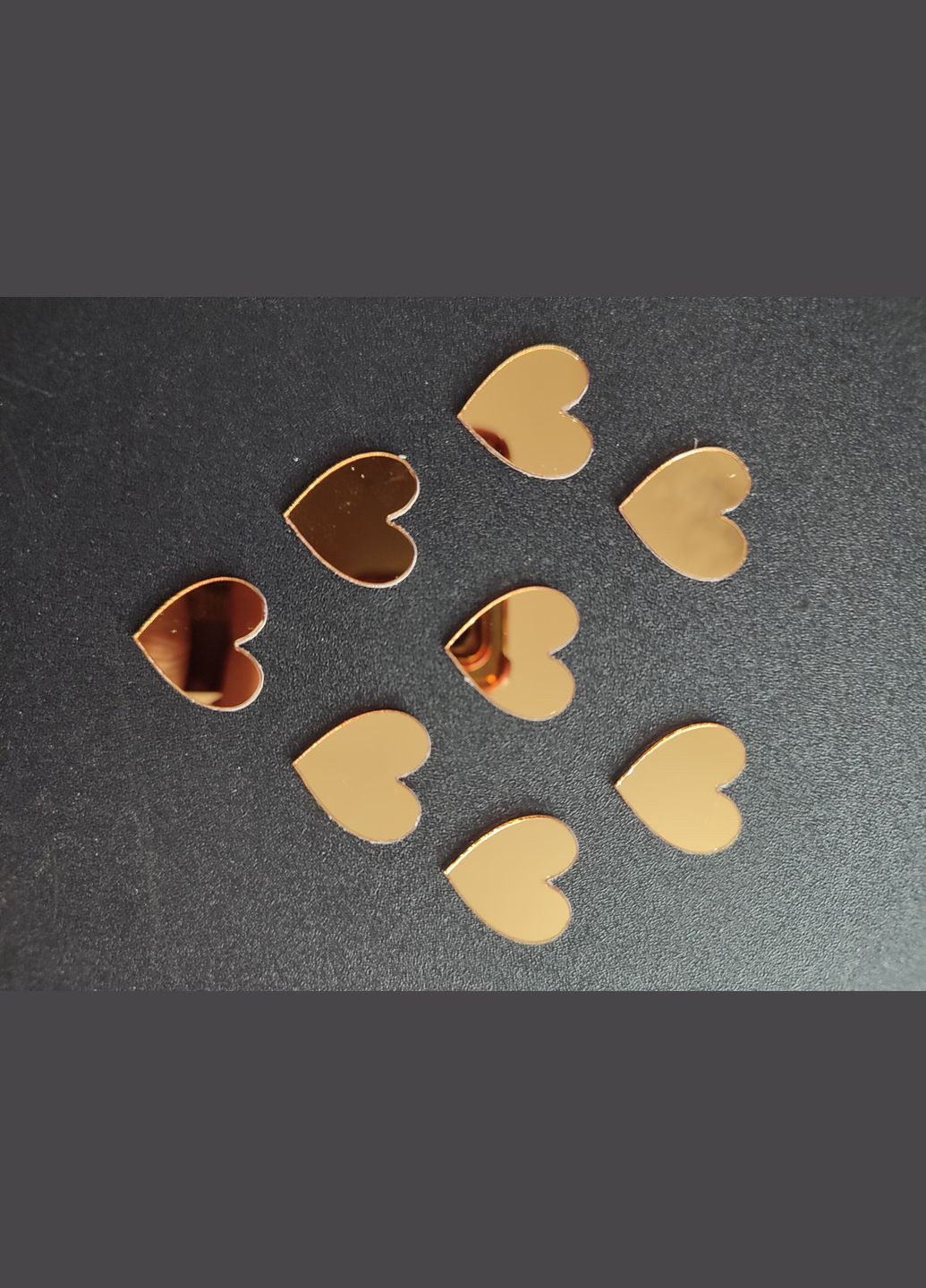 Зеркальные пластиковые наклейки Сердца Золотые 2 х 2 см 50 шт Б235 No Brand (321973264)