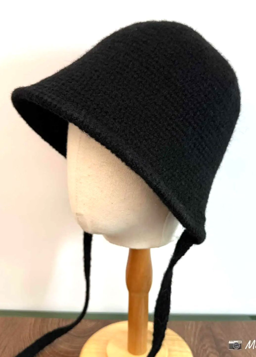 Женская Зимняя Шляпа Капор Вязаная Теплая Шапка Капор на Завязках из Мягкой Пряжи Модный Головной Убор на Зиму 2025 No Brand в'язана шапка капор з зав'язками (366453905)