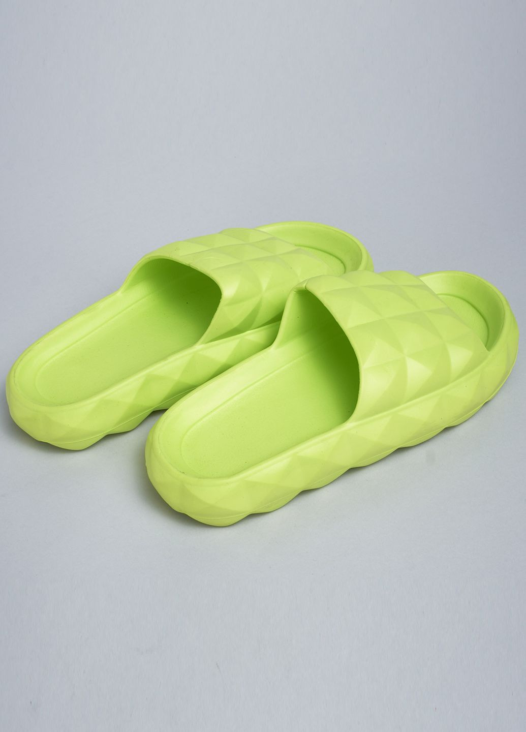 Зеленые шлепанцы женские 950 зеленые 343292 Power