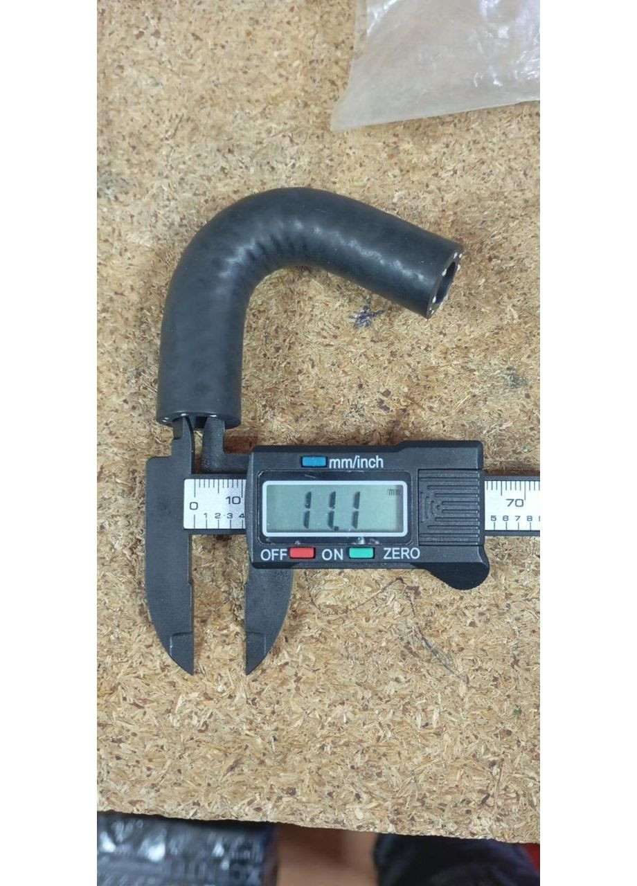 Шланг системи масляного охолодження, оригінал, L200, Pajero Sport 2005-2015 OEM 1310A204 Mitsubishi (345737876)