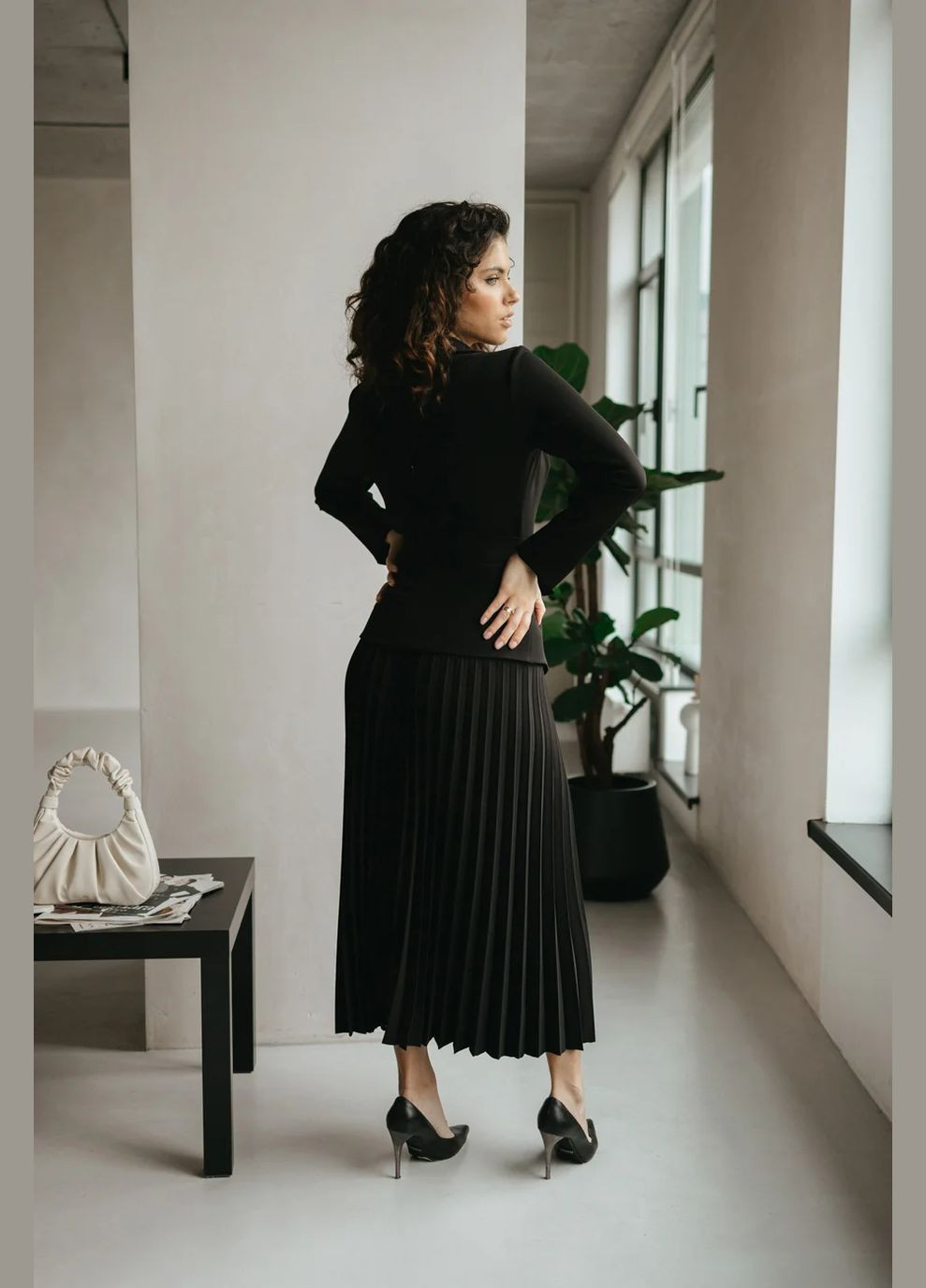 Чорна ділова, святковий сукня плісована Seventeen