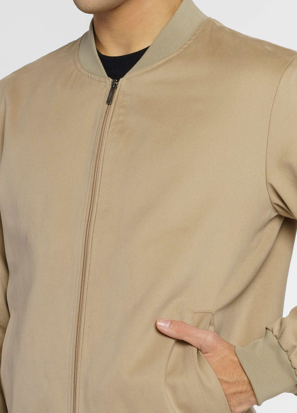 Бежевая летняя куртка мужская бежевая Arber Varsity Jacket KR41