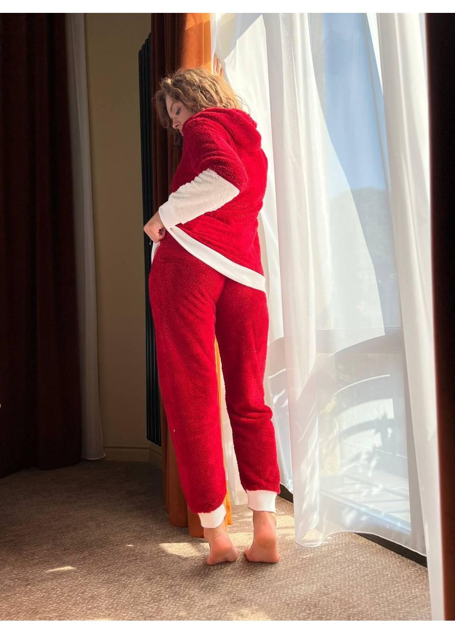 Комбинированная флисовая пижама красно-белая теплая женская с худыми. домашний зимний плюшевый красно-белый мягкий комплект. No Brand