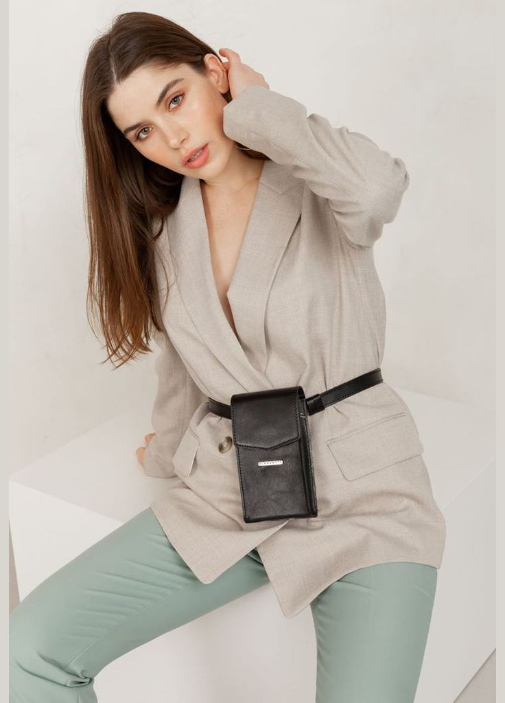 Вертикальная женская кожаная сумка Mini черная поясная/кроссбоди (A-026711) BlankNote (327874048)