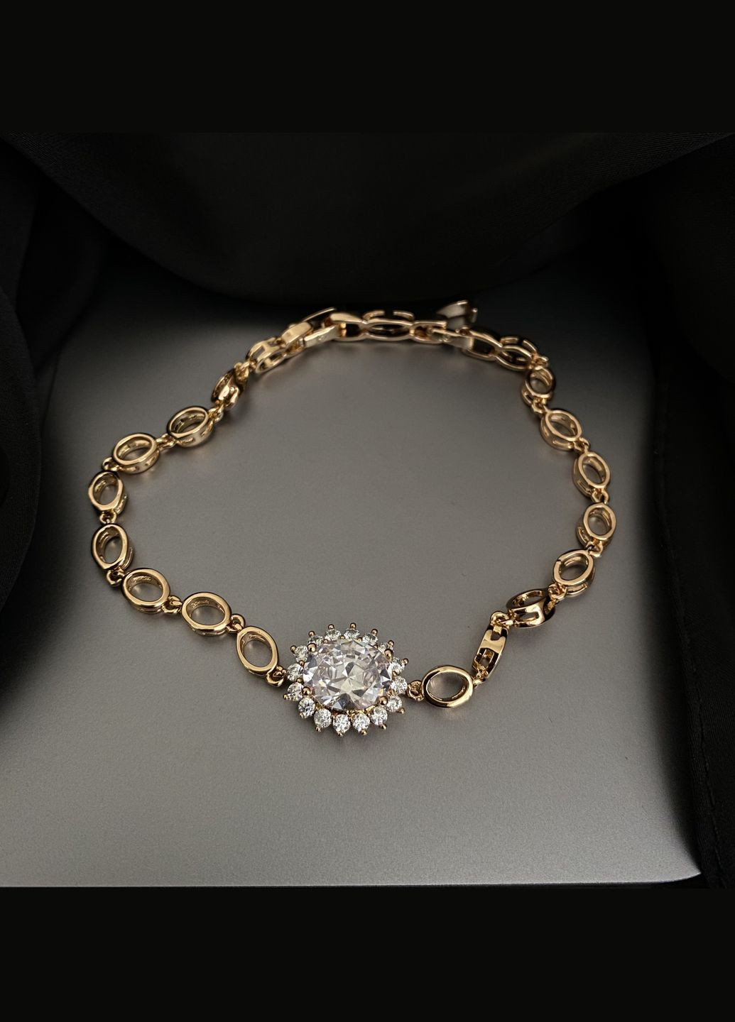 Браслет з великим каменем золотого кольору замок пряжка 32602 Fashion (335814419)