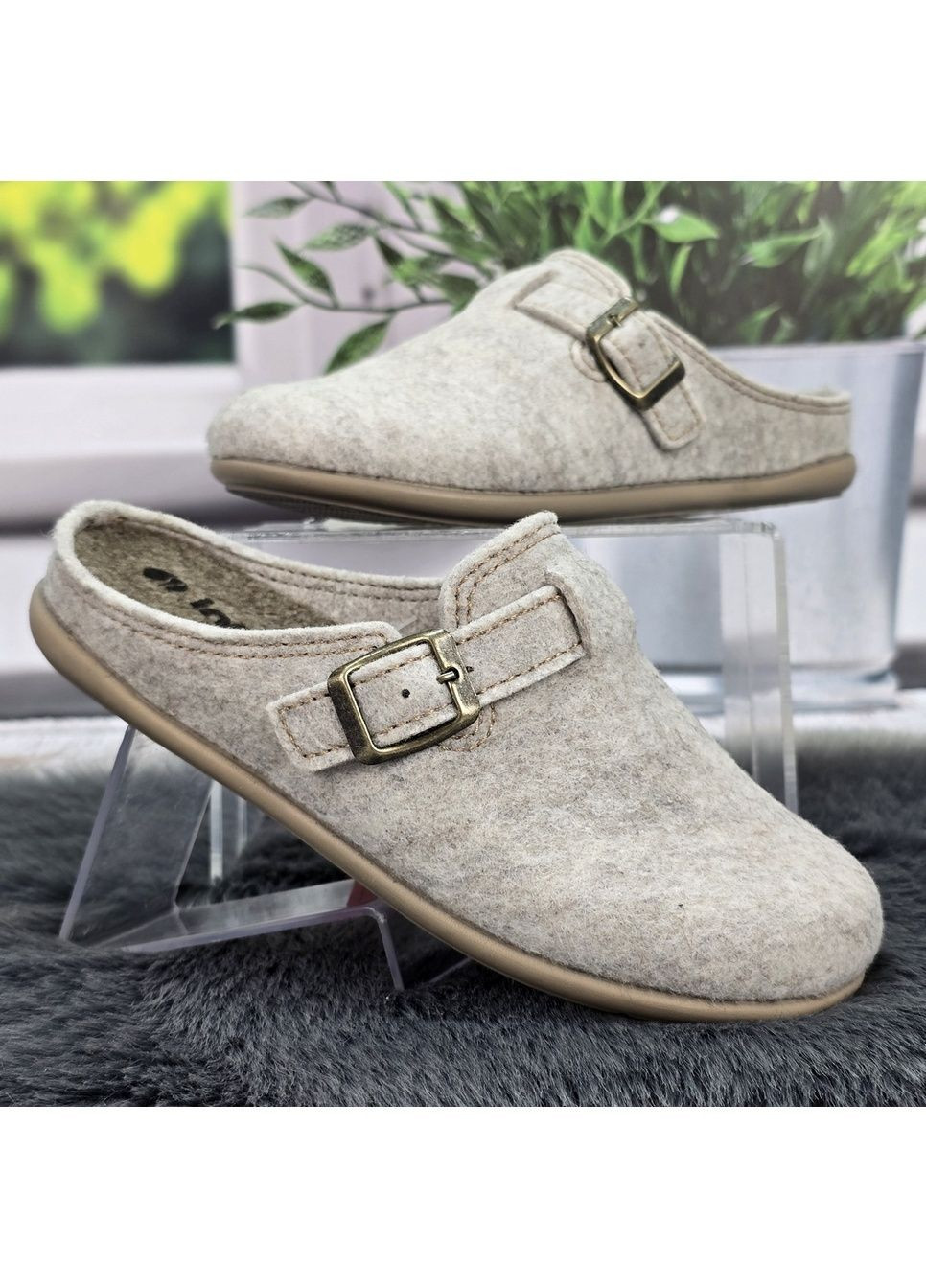 Тапочки жіночі світло-сині фетрові з ремінцем на поліуретановій підошві Inblu (366144522)