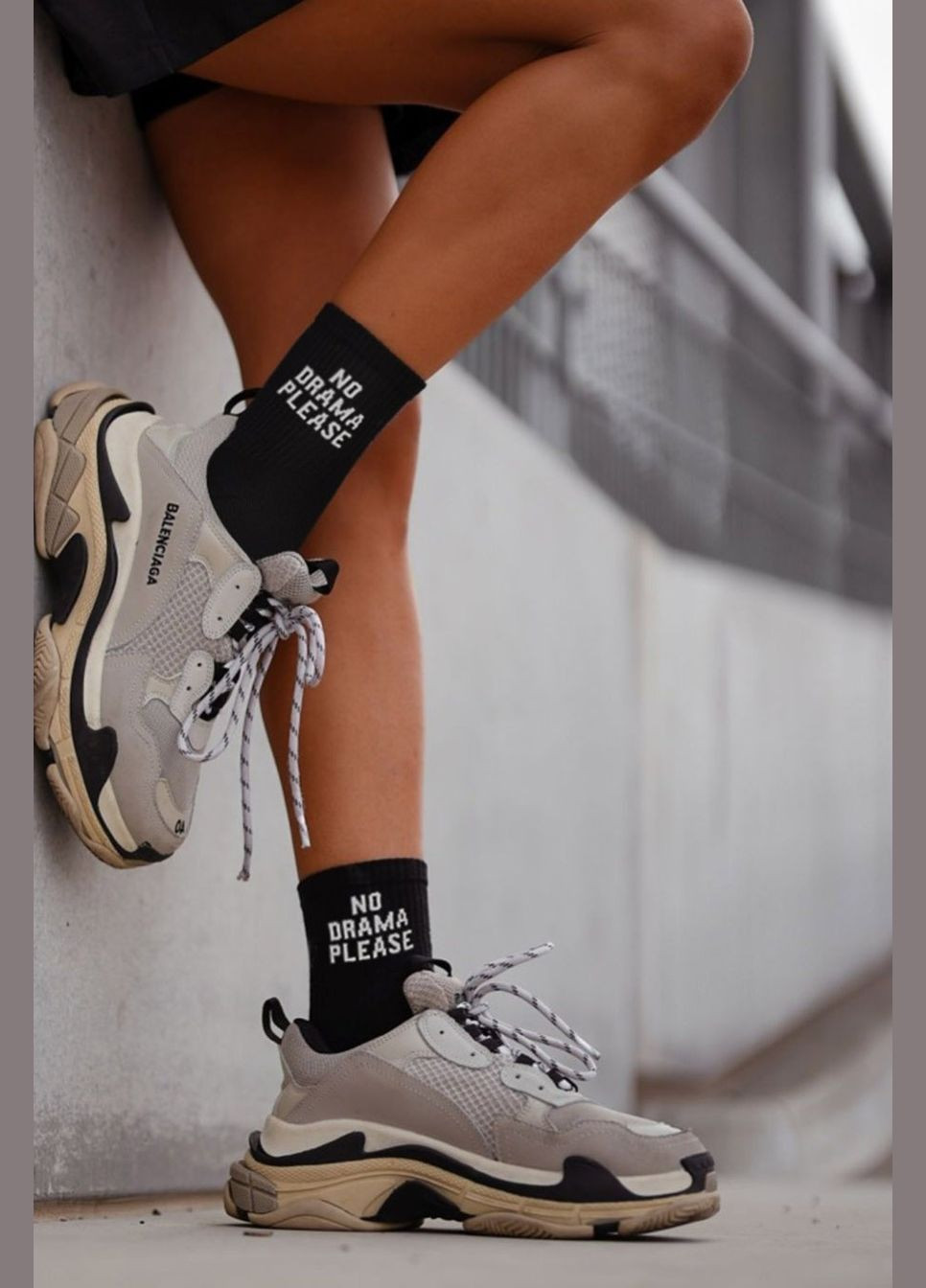 Чорні жіночі шкарпетки Milena написи (319335185)