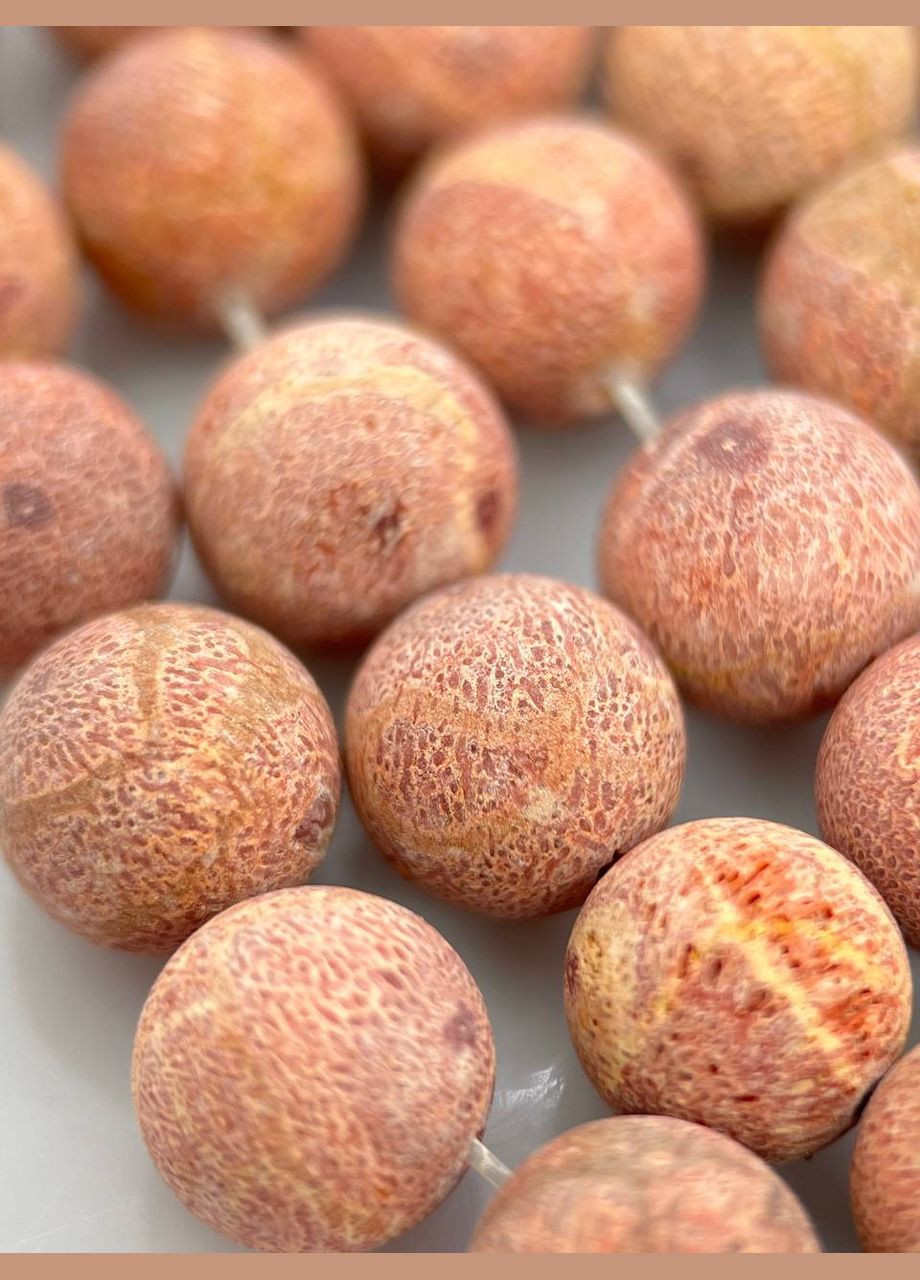 Корал на нитці без замка 10 мм 40 см Червоний 11541 No Brand (315343353)