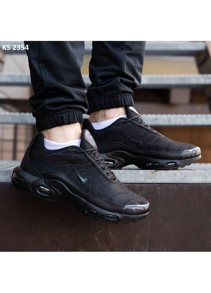 Чорні кросівки чоловічі nike air tn max plus black найк аір макс тн плюс чорні демісезон No Brand