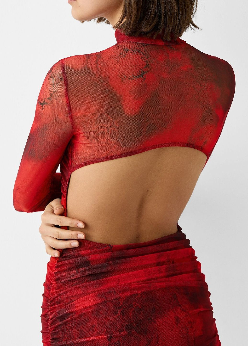 Червона кежуал сукня Bershka з абстрактним візерунком