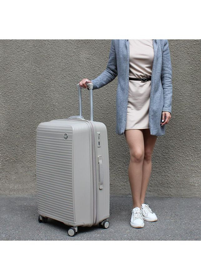 Чемодан ICE-2314-28-white De Esse (362176741)