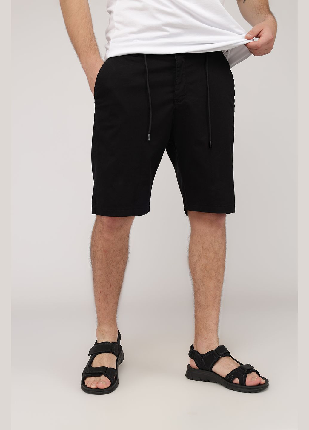 Шорты мужские цвет черный CB-00275638 BREMEN (334429487)