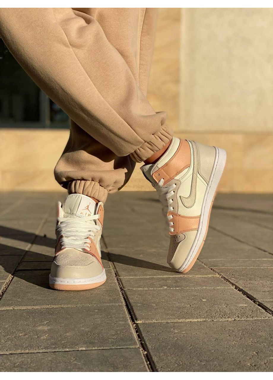 Сірі Осінні кросівки чоловічі nike air jordan 1 retro high white beige grey найк аір джордан No Brand