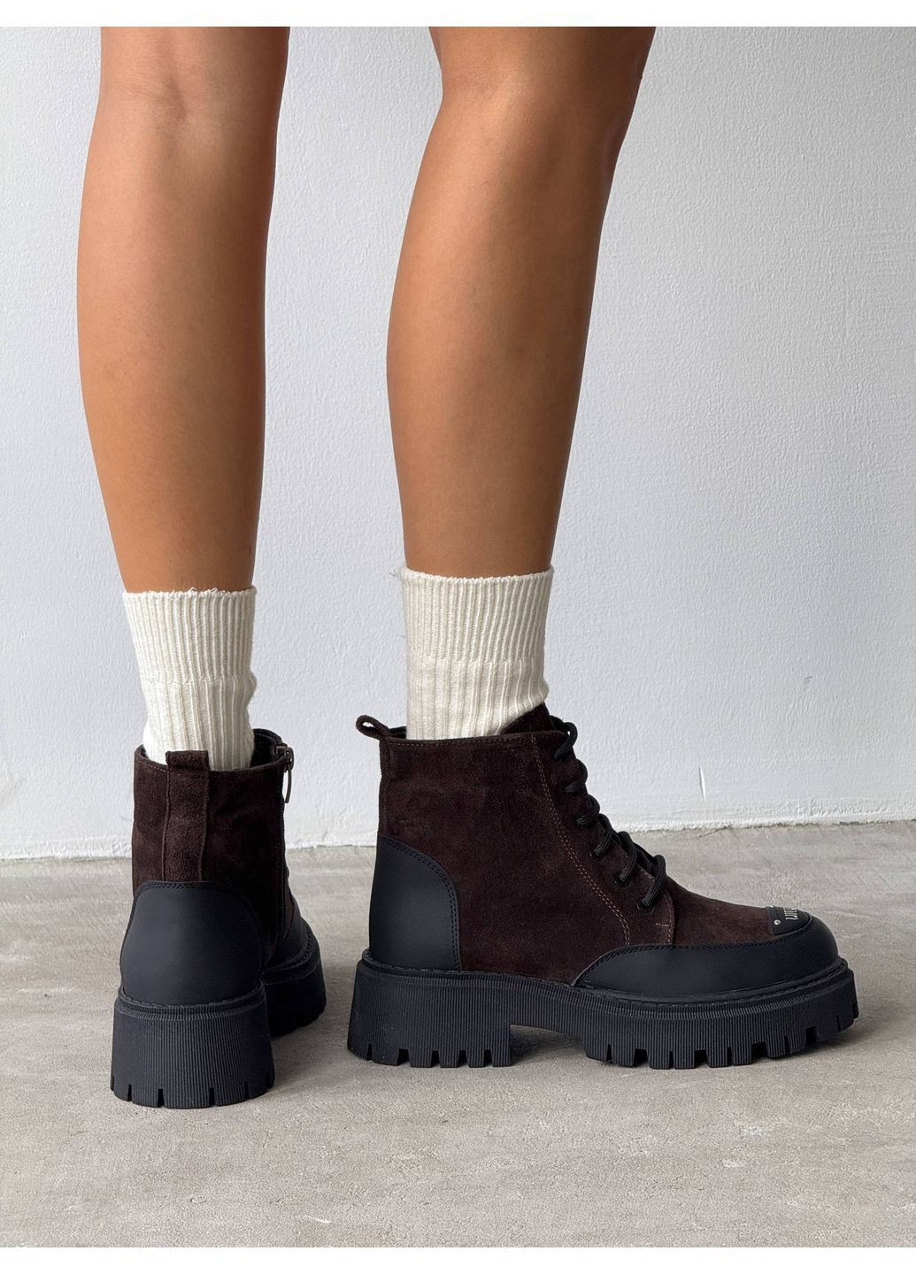 Зимние зимние ботинки Helen из натуральной замши