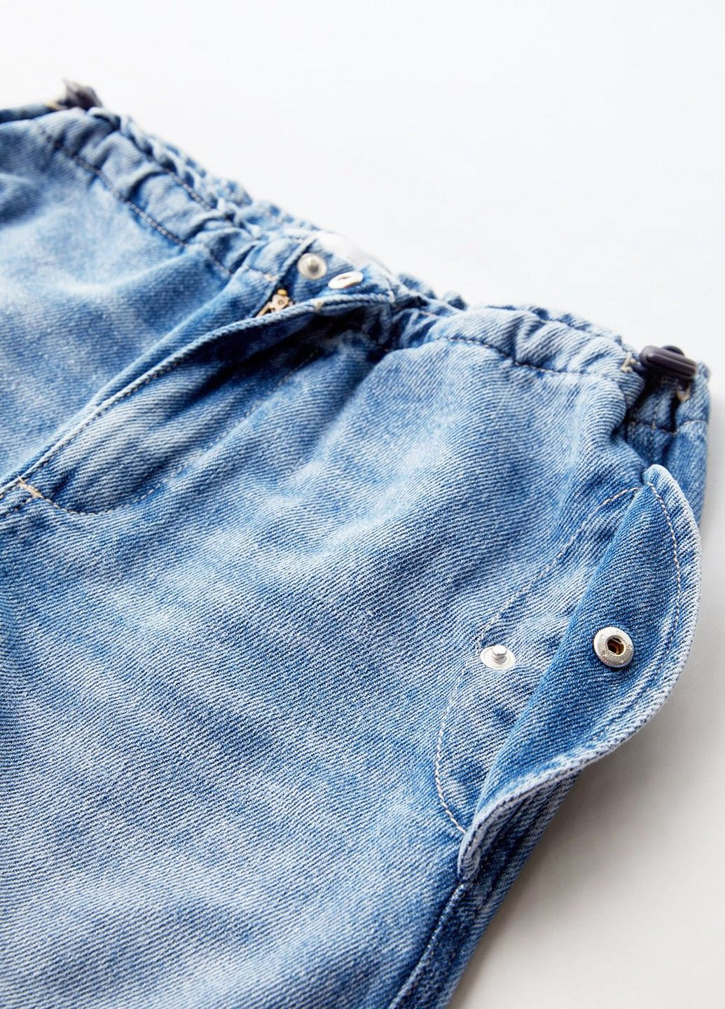 Голубые демисезонные джинсы Zara