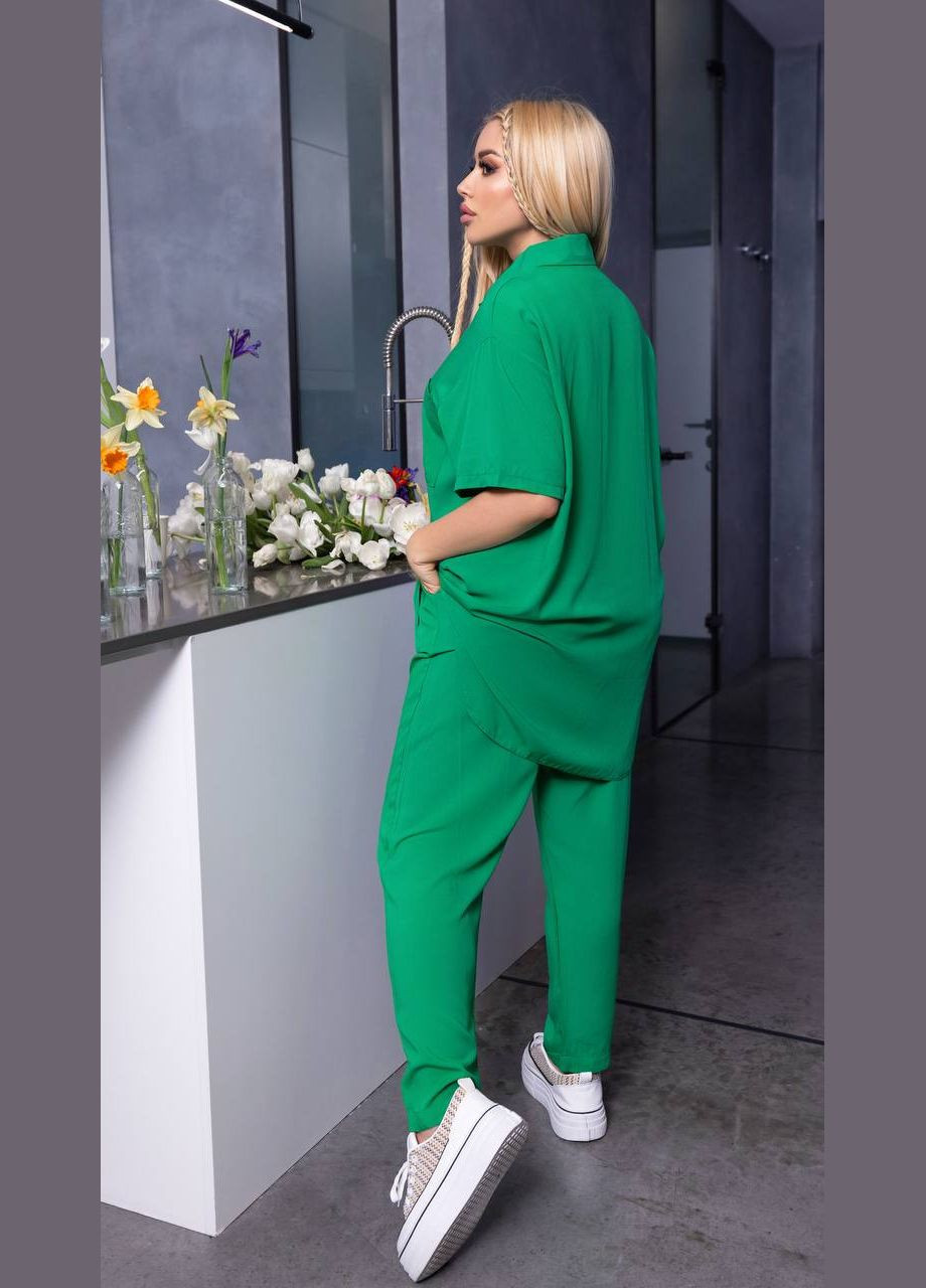 Женский льняной костюм рубашка и брюки зеленого цвета р.48/52 359211 New Trend (292260221)