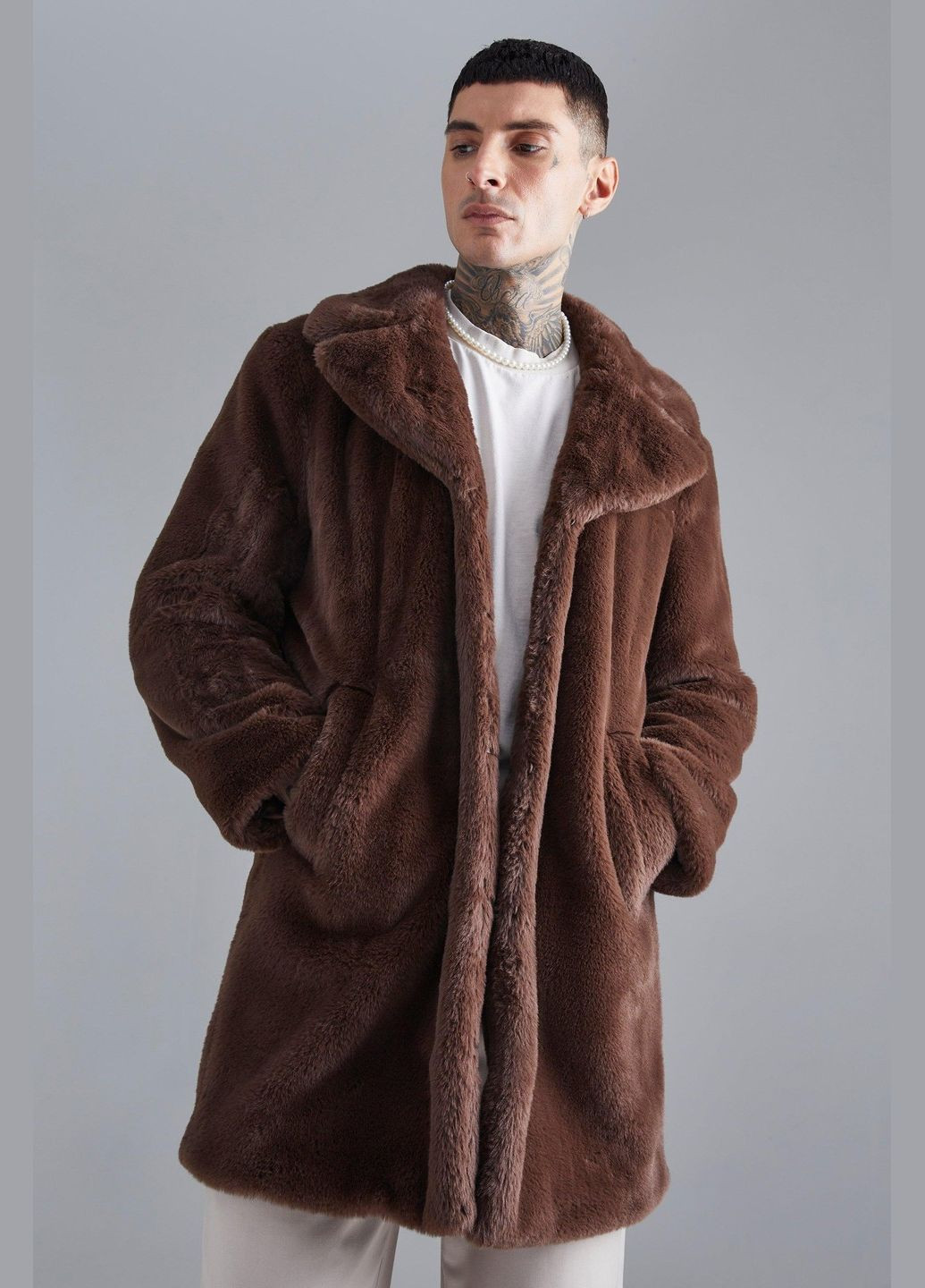 Коричневая демисезонная куртка из искусственного меха Boohoo