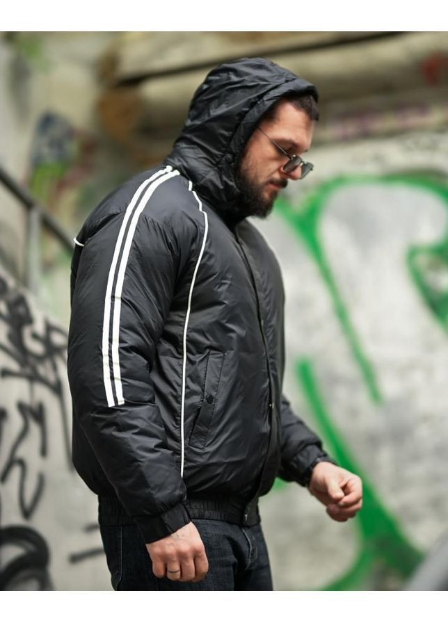 Черная зимняя мужская зимняя куртка line black No Brand