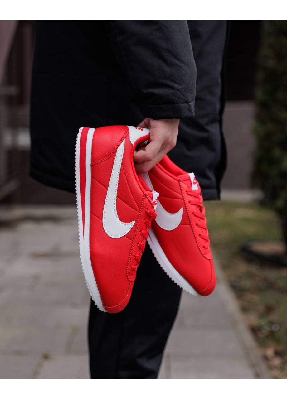 Червоні всесезонні nike cortez red white (копія) No Brand