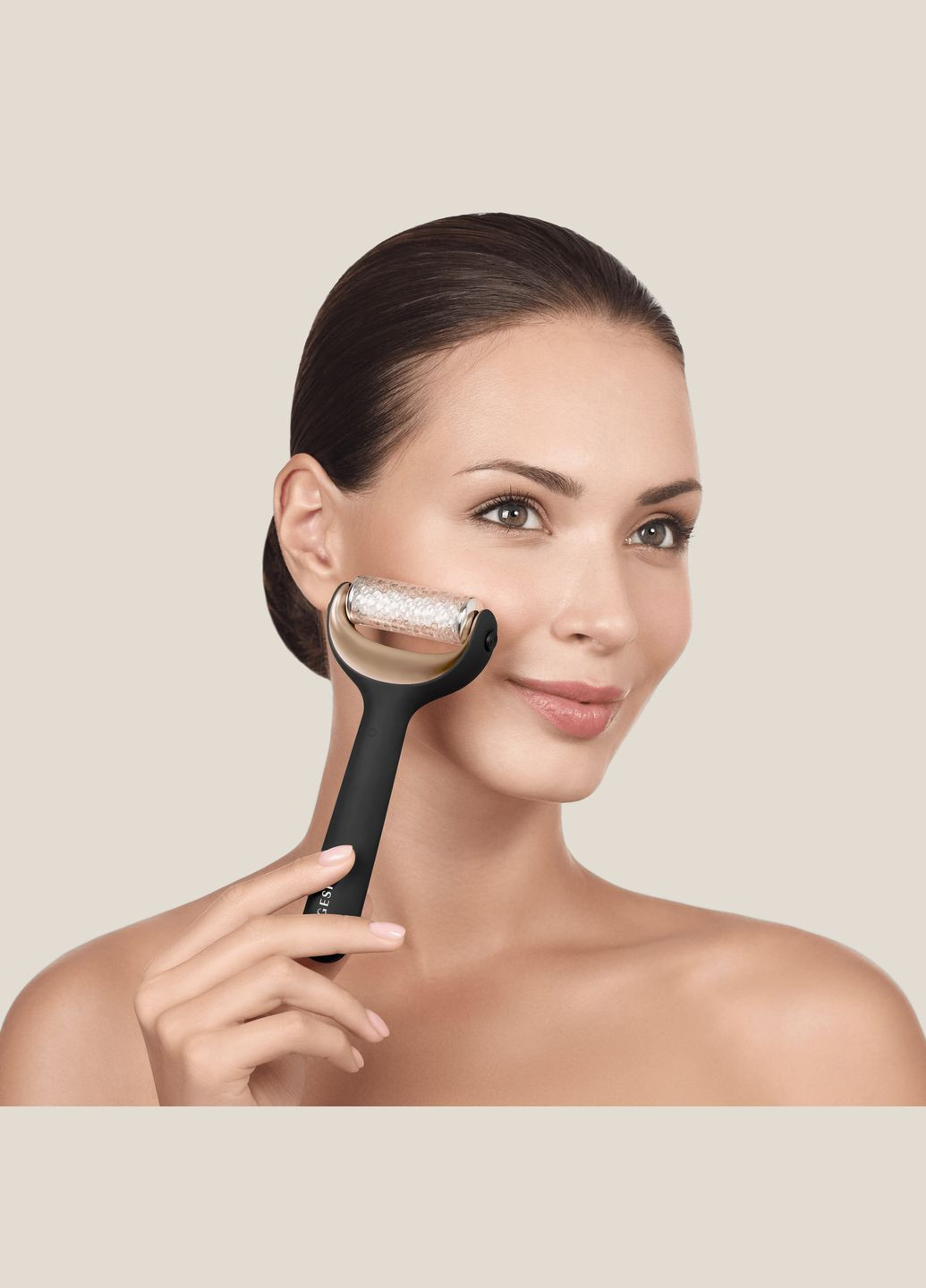 Электронный роллер для лица и тела с микроиглами MicroNeedle Face&Body Roller 8в1 gray GESKE (341525986)