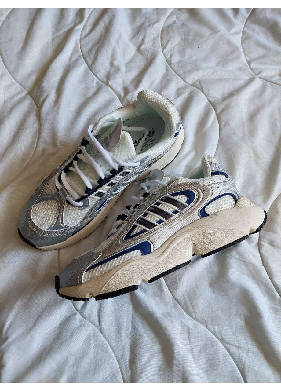 Білі Осінні кросівки аdidas ozmillen white silver black if4015 No Brand