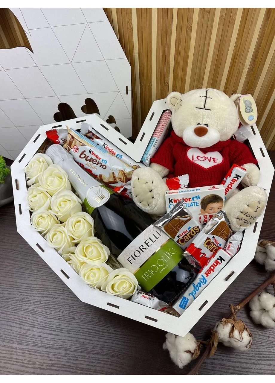 Подарунковий бокс з ведмедиком, Fragolino та солодощами Kinder No Brand (381117600)