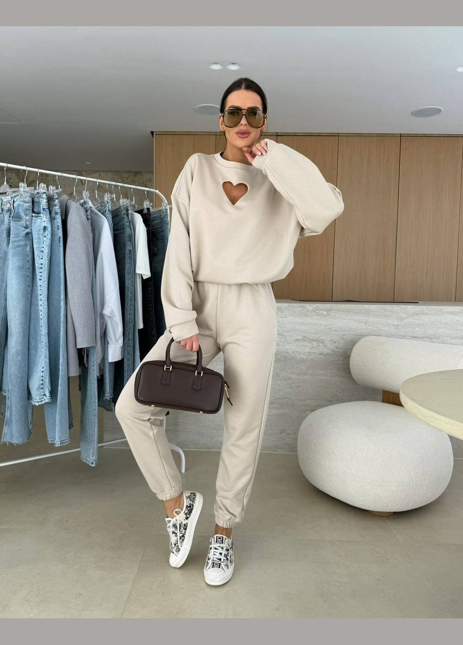 Жіночий спортивний костюм No Brand (316591503)