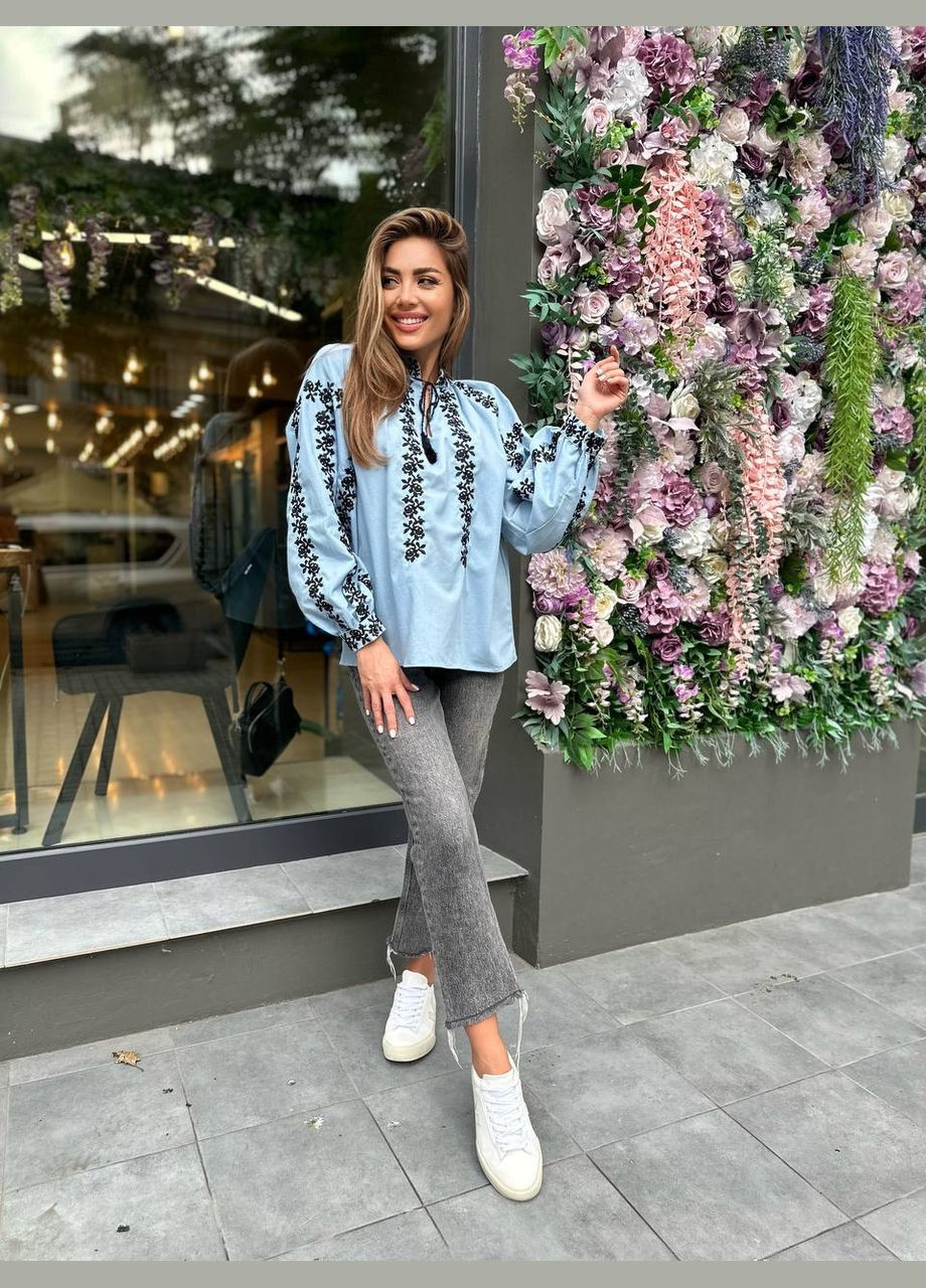 Жіноча вишиванка Трояндовий сад блакитна ESQ 4169 (303898902)