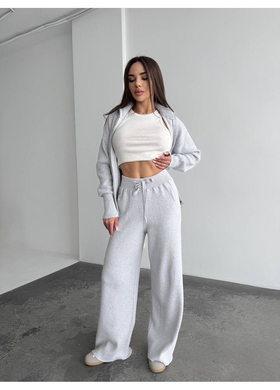 Женский прогулочный костюм серого цвета 35954 No Brand (368969351)