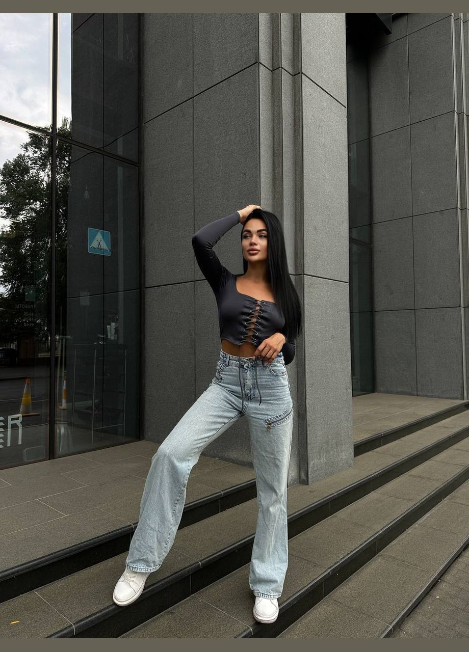 Красивий графітовий топ з довгим рукавом та шнурівкою на грудях, стильний укорочений топік з м'якої та приємної до тіла тканини. No Brand 083-4 (302817294)