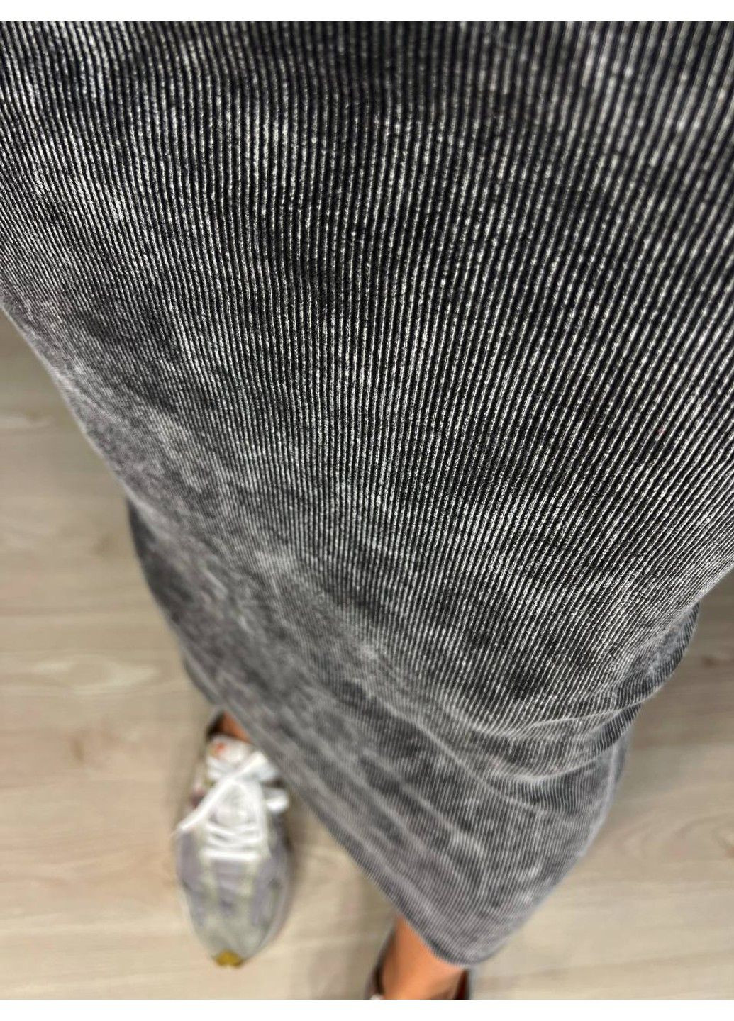 Чорна сукня жіноча 240030 довга майкою варена тай-дай в рубчик MMC