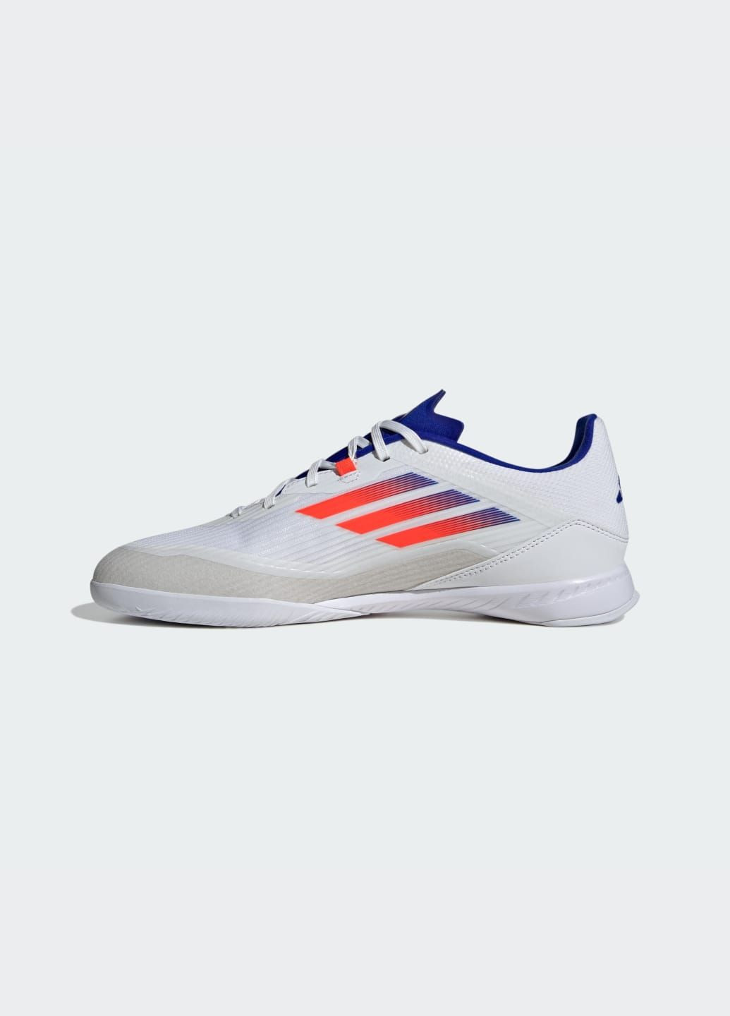 Цветные летние футбольные бутсы f50 league indoor adidas