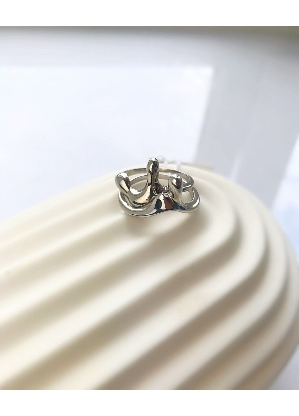 Серебряное кольцо без вставок Стиль 18р UMAX (301558662)