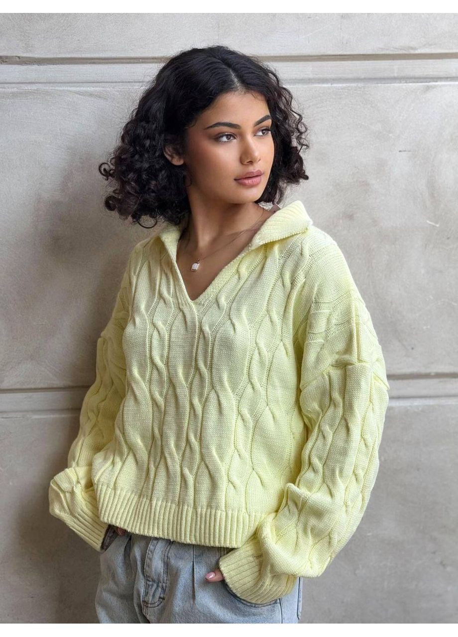 Світло-жовтий демісезонний жіночий в'язаний светр оверсайз з коміром поло MonCher