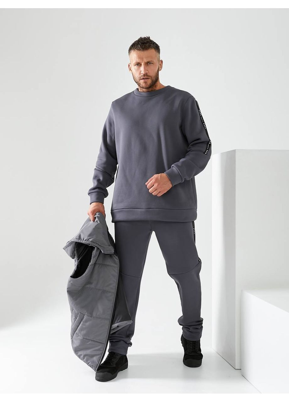 Темно-сірий демісезонний чоловічий костюм 3-ка – жилет, світшот та штани-3 трійка Україна