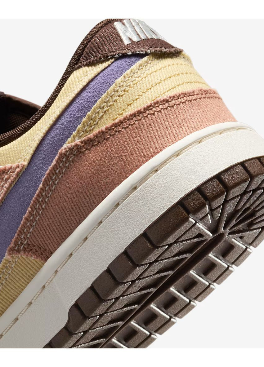 Бежевые демисезонные кроссовки hf3141-200 Nike