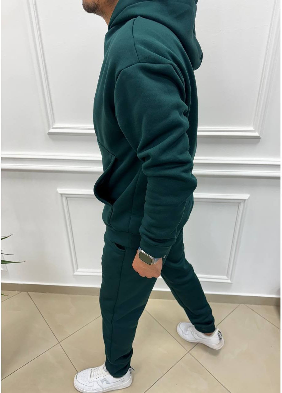 Смарагдовий демісезонний чоловічий костюм Garna