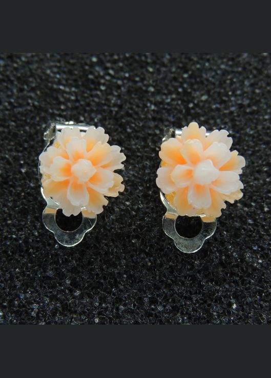 Кліпси сережки дитячі для вух без пробивання вуха сережки у вигляді квітки "Еклерчик" Liresmina Jewelry (289717545)