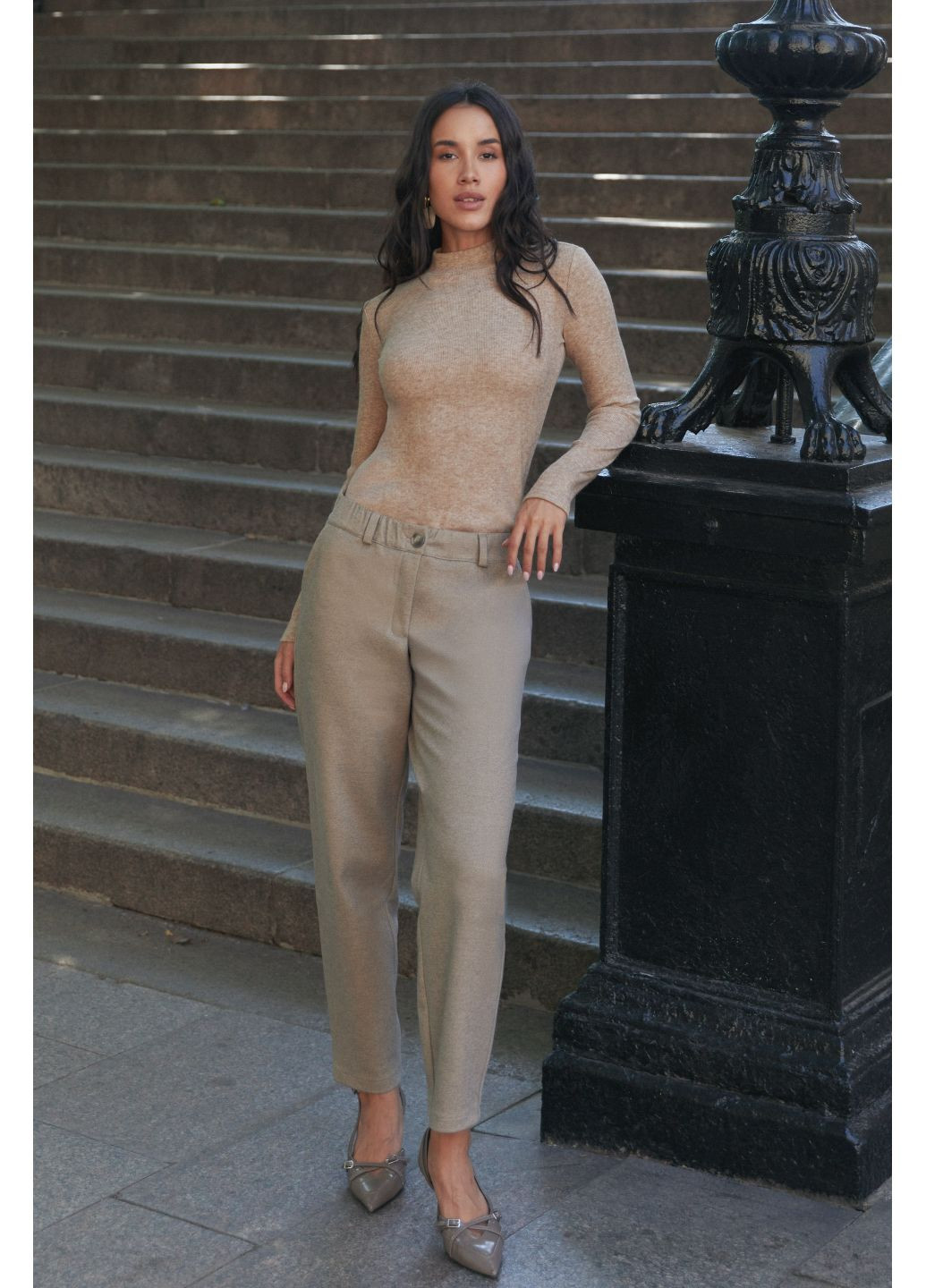 Брюки жіночі прямі звужені італійська шерсть на резинці демісезонні Seventeen (362315698)