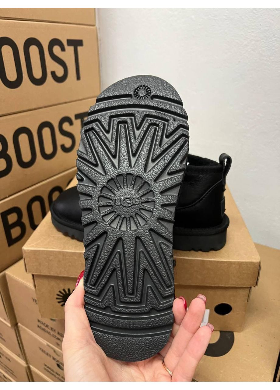 Черные угги мужские UGG