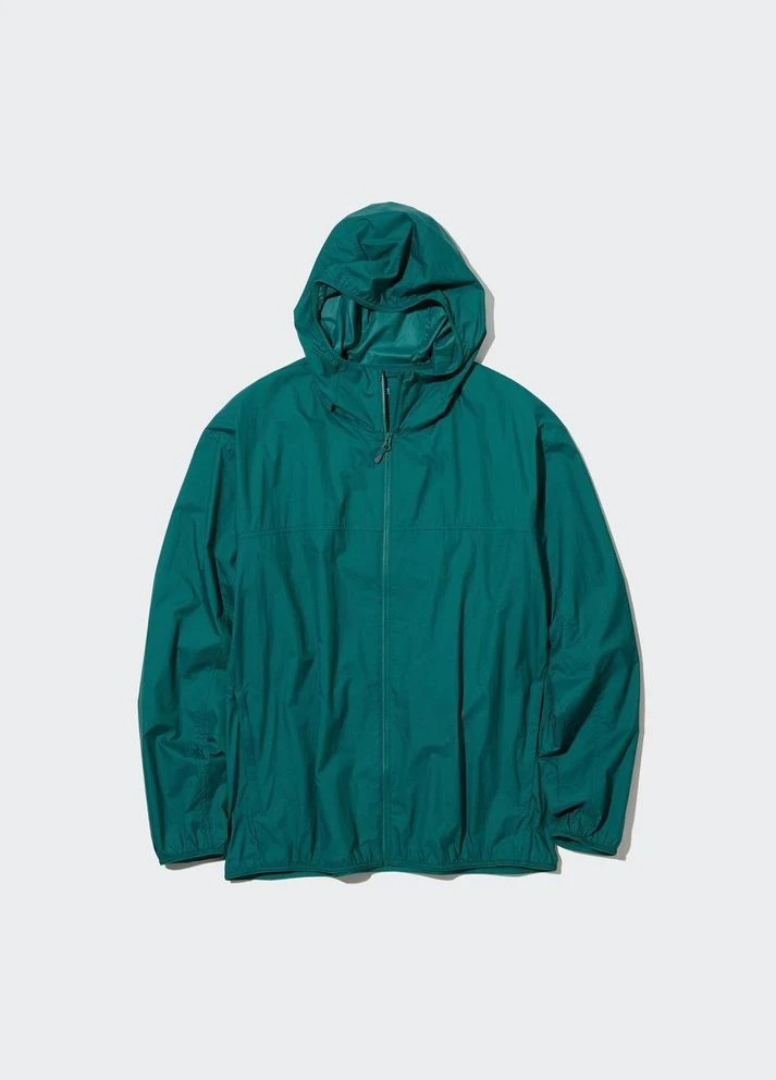 Зелена вітровка Uniqlo