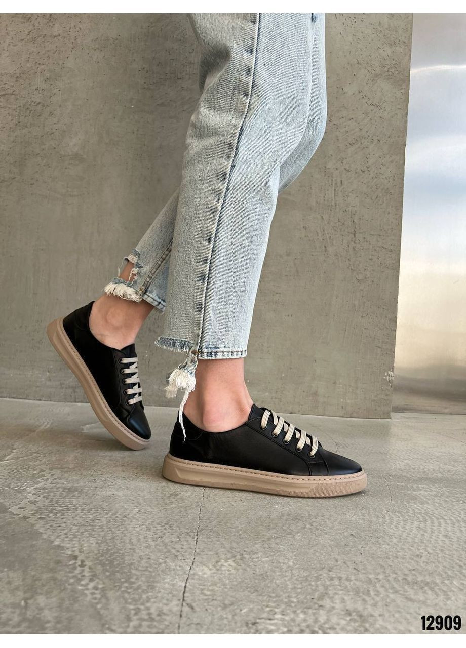 Чорні шкіряні кеди Helen