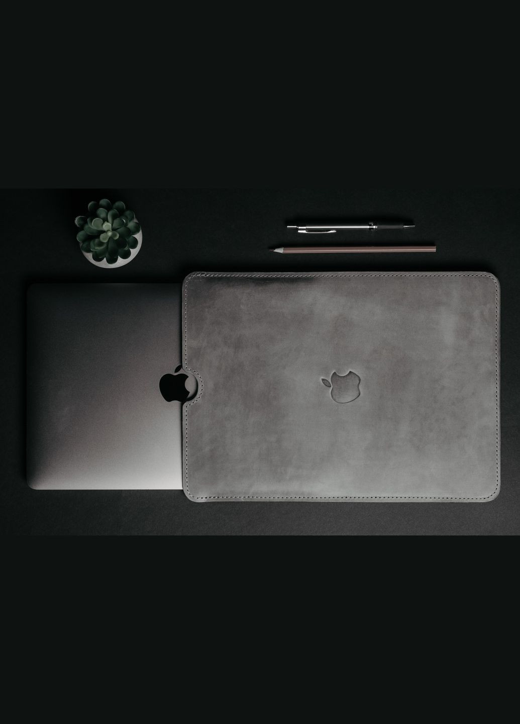 Шкіряний чохол для MacBook FlatCase Сірий 13.3 Skin and Skin (290850364)